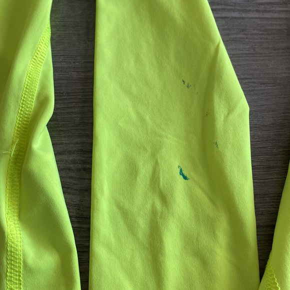 Boys Nike Compression Long Sleeve Shirt Neon Yellow/Volt - Set of 2 - Picture 5 of 7